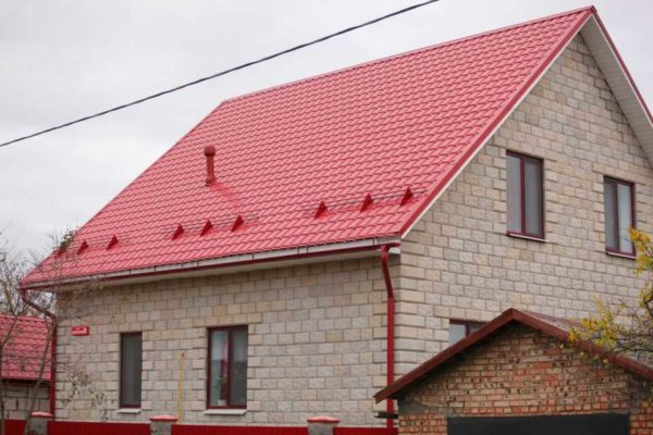 Polyester (PE) coated metal roof