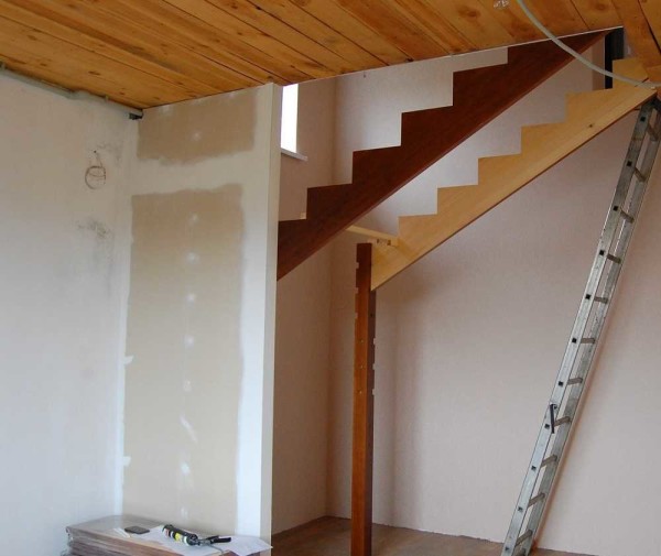Installation of upper stringers