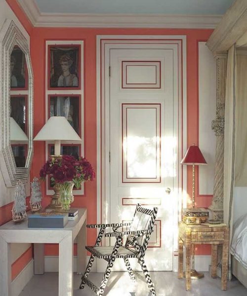 The combination of thin and thick stripes gives a three-dimensional effect
