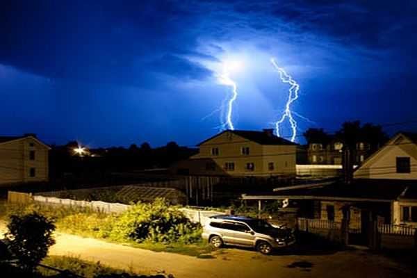 At dachas, there is a high probability of being struck by lightning