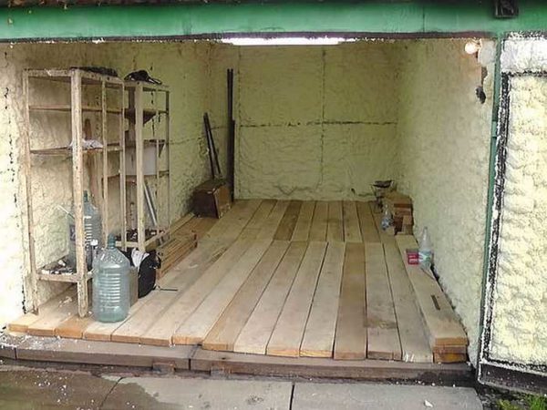 PPU insulation - foamed polyurethane foam