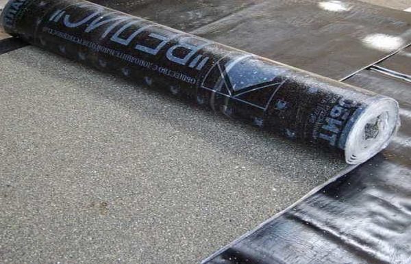 If the surface is covered with coarse-grained crumbs, this is a roofing (finishing) layer