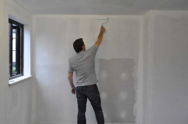 Wall priming