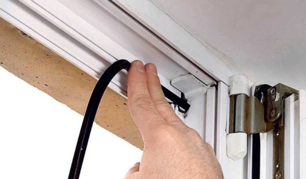 Install the seal from one of the corners