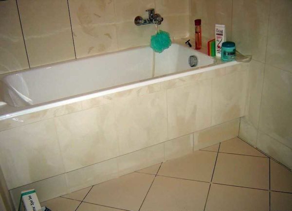 Bathtub tile screen ready