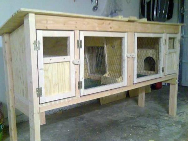 You can't put the second tier on such a cage