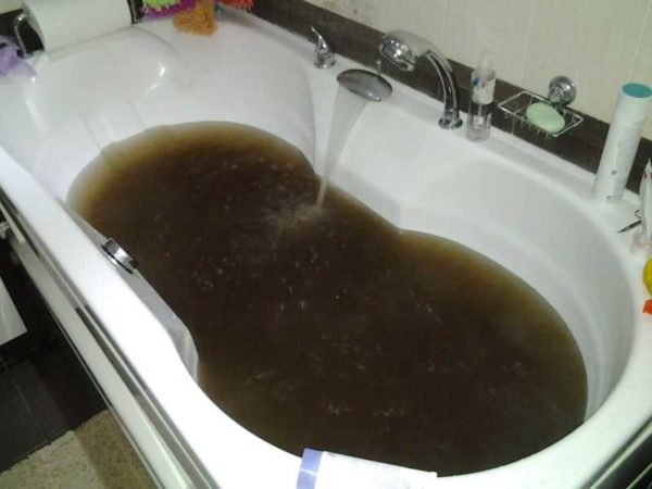The consequences of a clogged sewer in an apartment