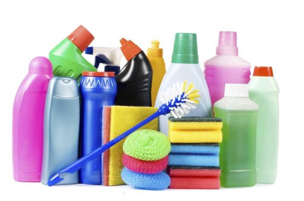 Those who have fungus in the bathroom are ready to use all possible means to get rid of it.