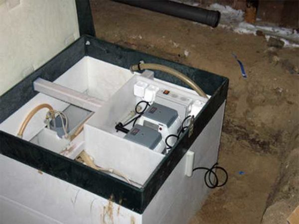 This is how the installations for autonomous sewerage of a private house look like
