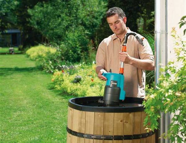 The barrel irrigation pump is very convenient and quiet, but the prices are not encouraging