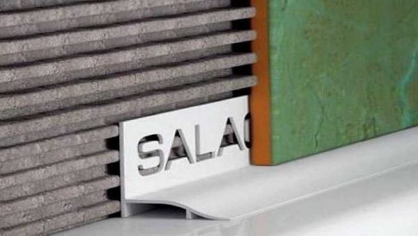 Plastic bathroom border for tiles