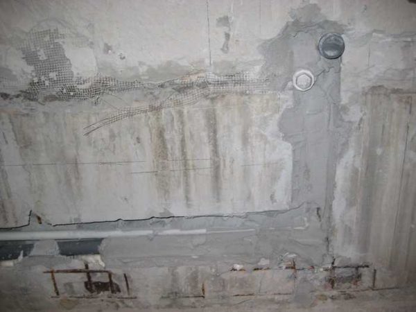 Concealed installation of the plumbing in the process