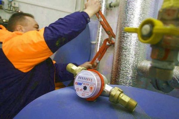 Installation of a heat meter for heating takes a couple of hours