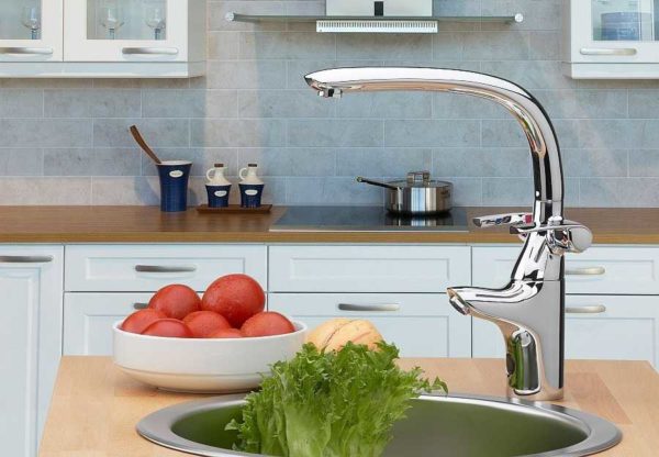Oras Ventura - spout on two levels