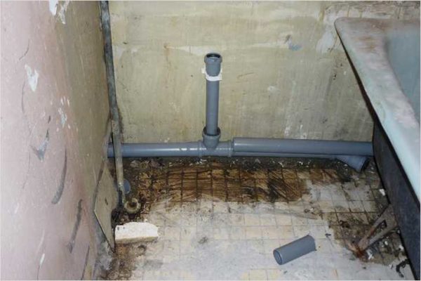 Sewer pipes must not be laid exactly