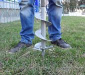 This is what a screw auger looks like