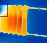 The air in the heating radiator interferes with the normal circulation of the coolant. This leads to the fact that the battery does not heat well.