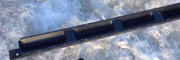 Clamping bar