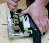 Work with a manual router for wood and other materials begins with the installation of a router