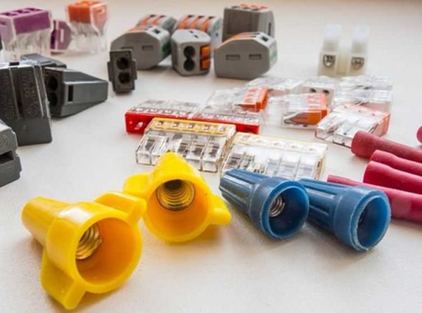 Spring loaded wiring clamps - popular wire connection