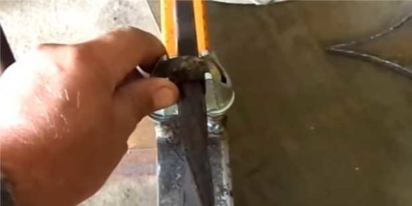 Wire rope holder - great bar lock