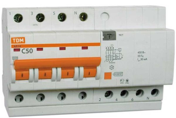 Four-pole difavtomat for connection to a 380 V network