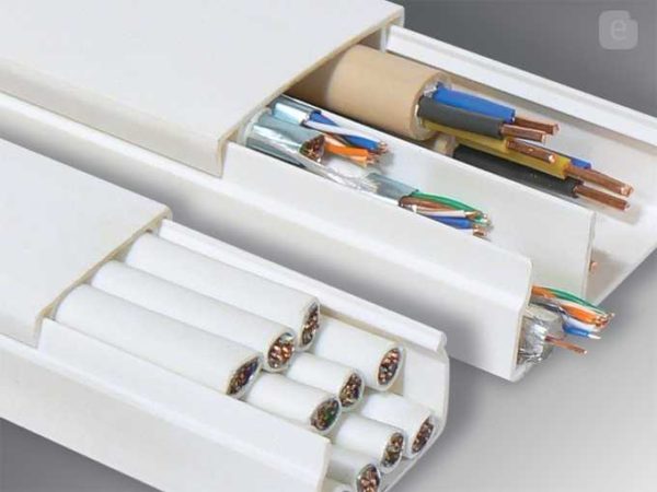 When choosing the size, you must consider the number of cables that will need to be stowed