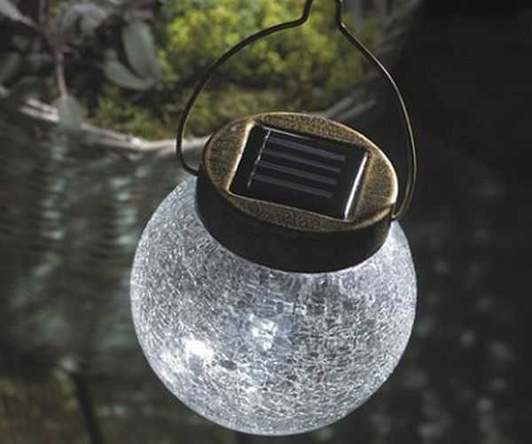 Interesting suspended solar luminaires
