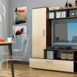 The combination of light beige and black - contrasts are always in fashion