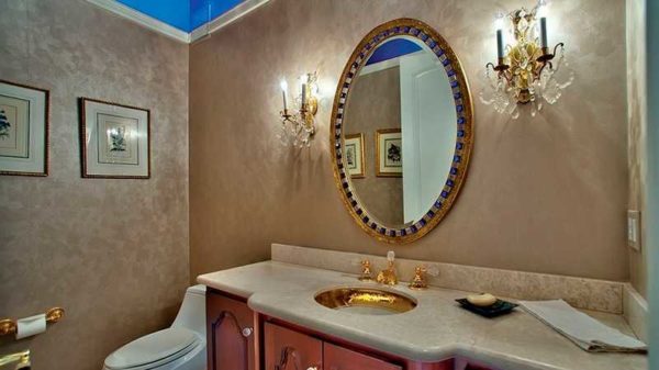 Venetian plaster coated with two layers of wax