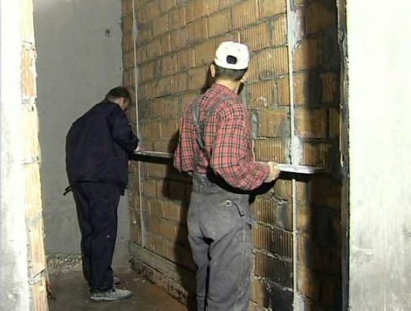 Installation of beacons on walls or under a screed does not require complex tools