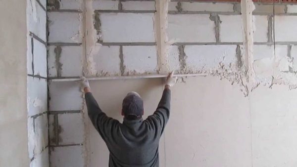 To make plastering easy, you need to correctly expose the beacons