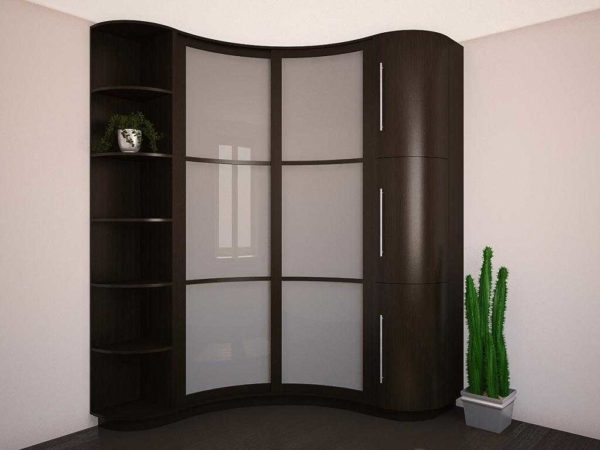 MDF allows you to create rounded shapes for furniture. Such sliding wardrobes are called radial