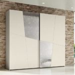 Diagonal doors - an original combination of chipboard and mirror