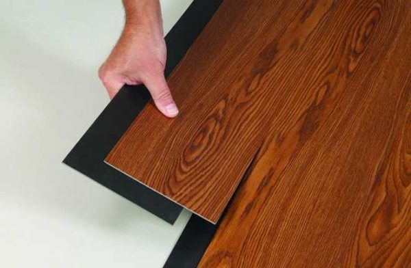 PVC floor tiles: one of the options with a glue lock