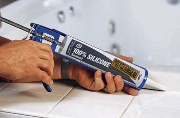 Bathroom silicone sealant is a good choice