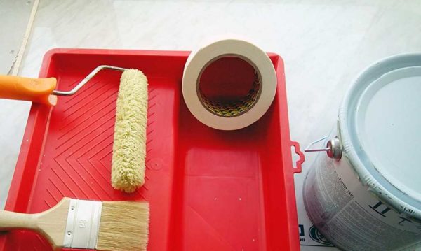 Kitchen wall painting tools