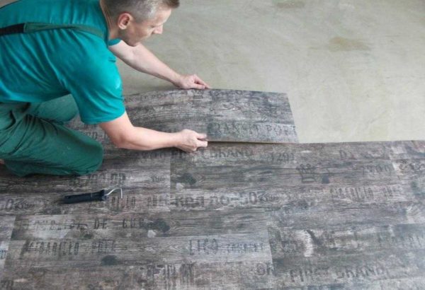 Laying the cork with photo printing