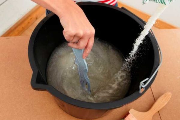 For a good result, you need to choose the right glue