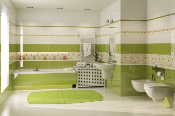 The combination of tiles in the bathroom of different colors and textures