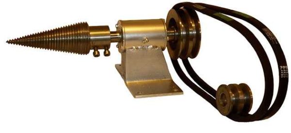 Reducing gear for screw wood splitter