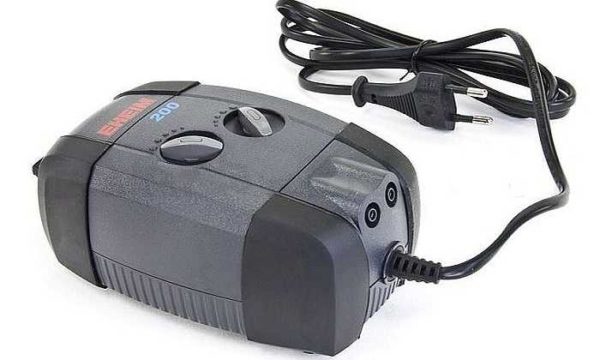 Approximately such an aquarium compressor is suitable for a homemade smoke generator