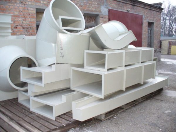 Both round and rectangular plastic ducts can be large