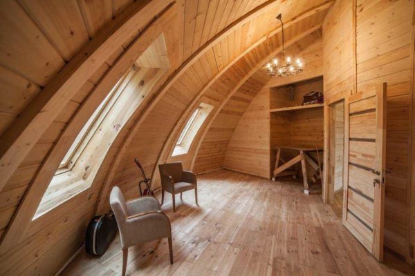 The decoration of the domed house has its own characteristics