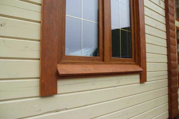 By setting the bottom plank at an angle. we solve the problem of precipitation flow