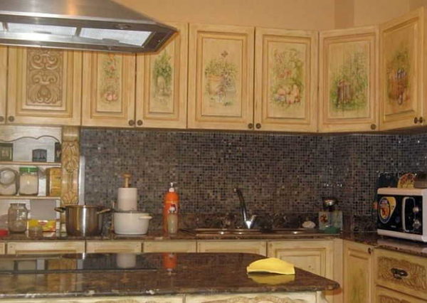 Transformation of old kitchen facades