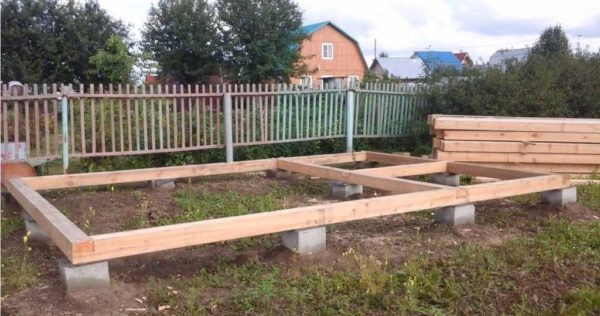 It is on such blocks that they usually put wooden and frame chicken coops