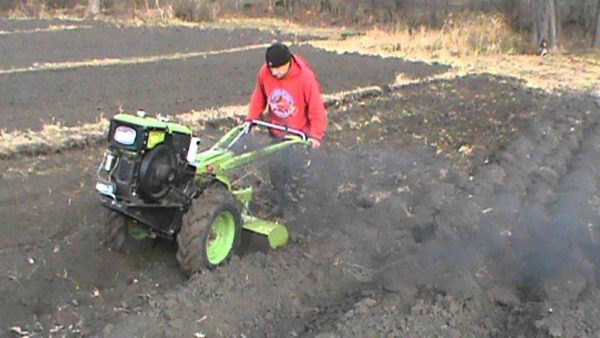 When working with walk-behind tractors, physical efforts are needed to hold in the required position