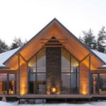 The whole structure is light and airy. And this despite the fact that the area is rather big