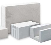 The dimensions of the foam block are selected depending on the type of building and wall